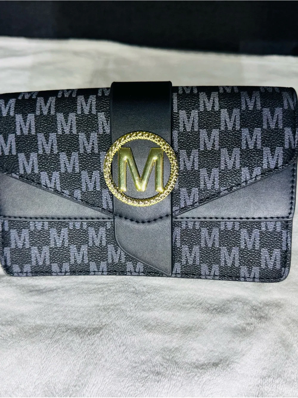 Monogram 'M' Black purse shoulder with Gold Emblem